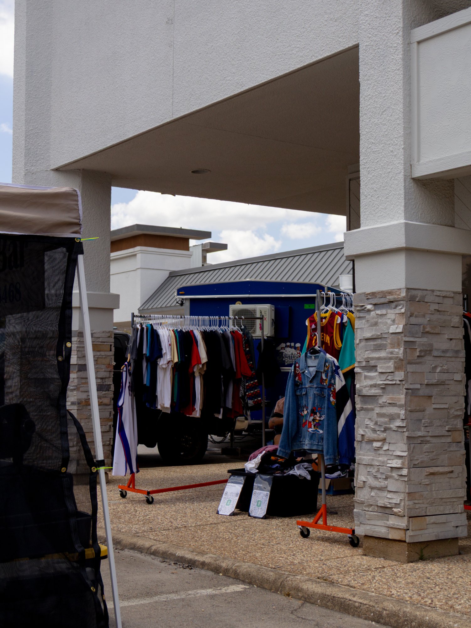 Consignment Crush Summer Market photo