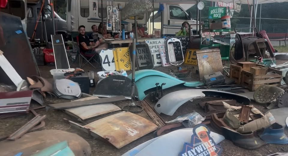 Rats Nest Run In Hot Rod Antique Flea Market
