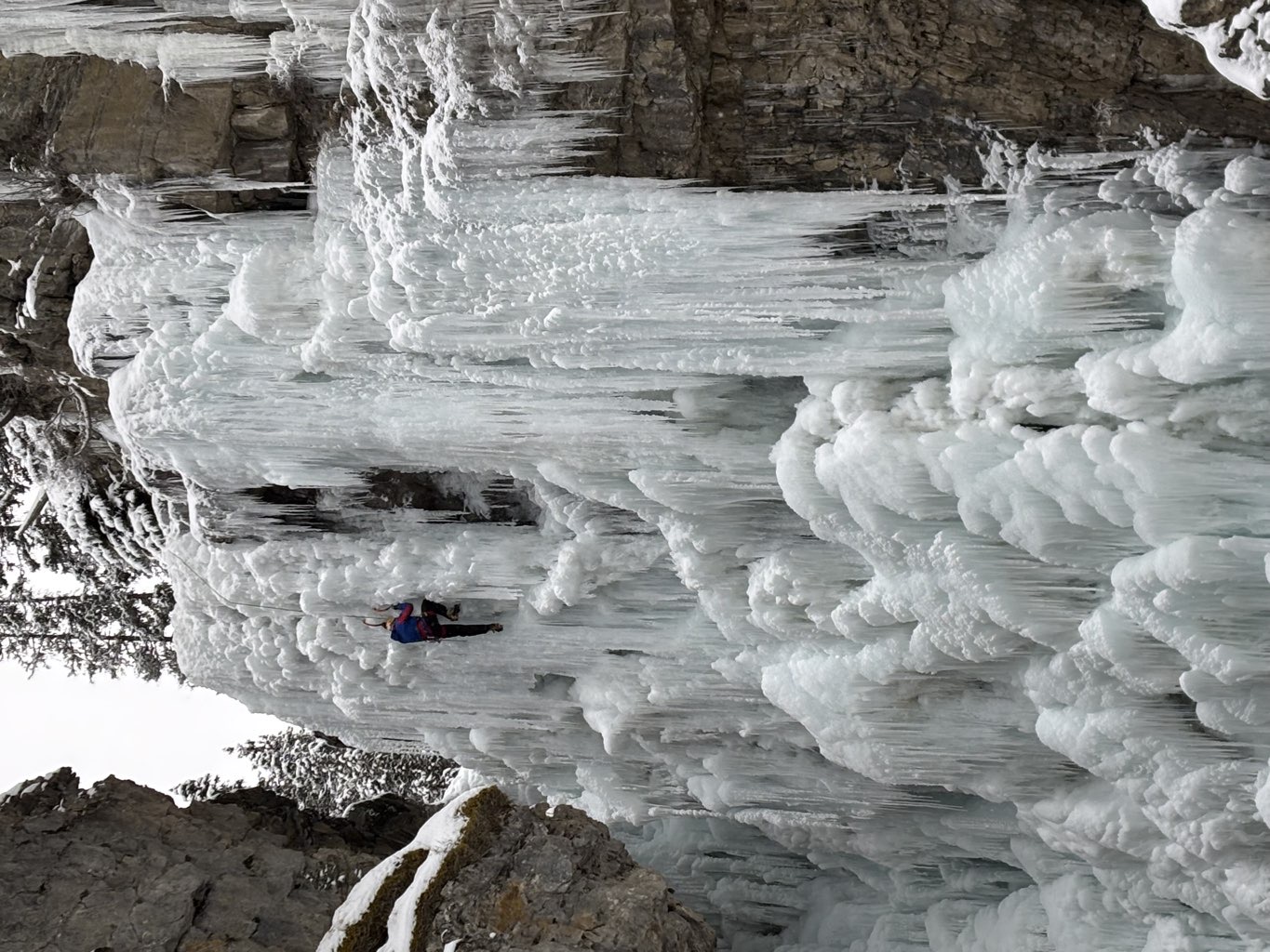 ice climbing 