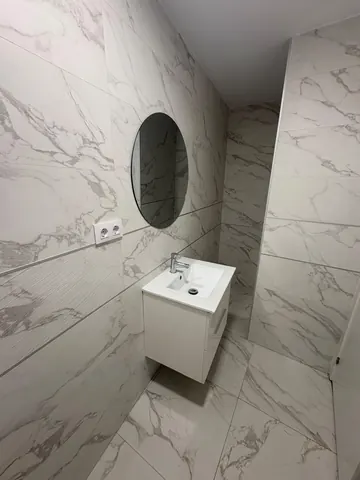 CASA TOTALMENTE REFORMADA  — foto 15