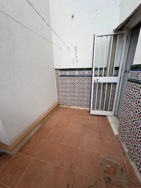 PISO EN C/ EMPEDRADA — foto 10
