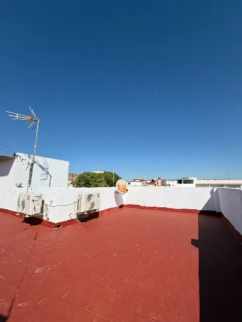 ESPECTACULAR CASA DE 3 PLANTAS EN OLIVAR DE RIVERO — foto 12