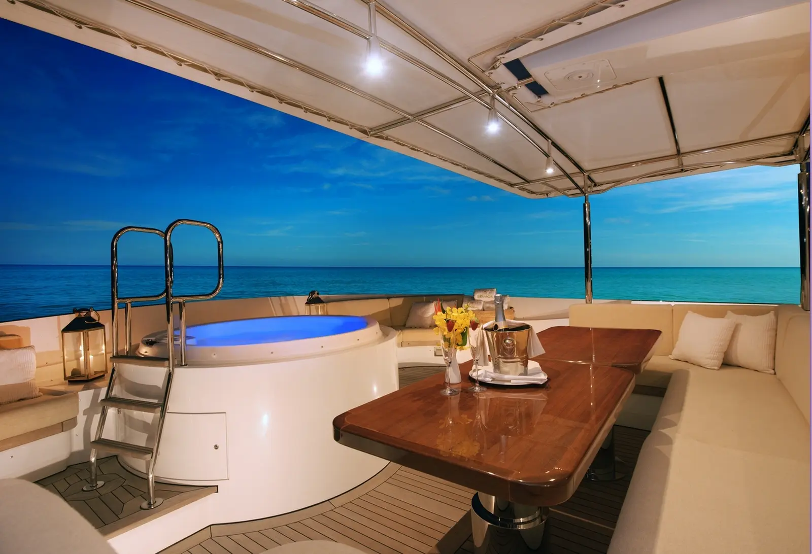 luxury-charter-yacht-beluga-jacuzzi
