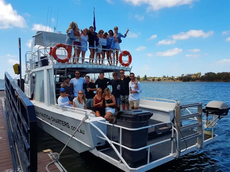 boat-party-perth-04-1200x900