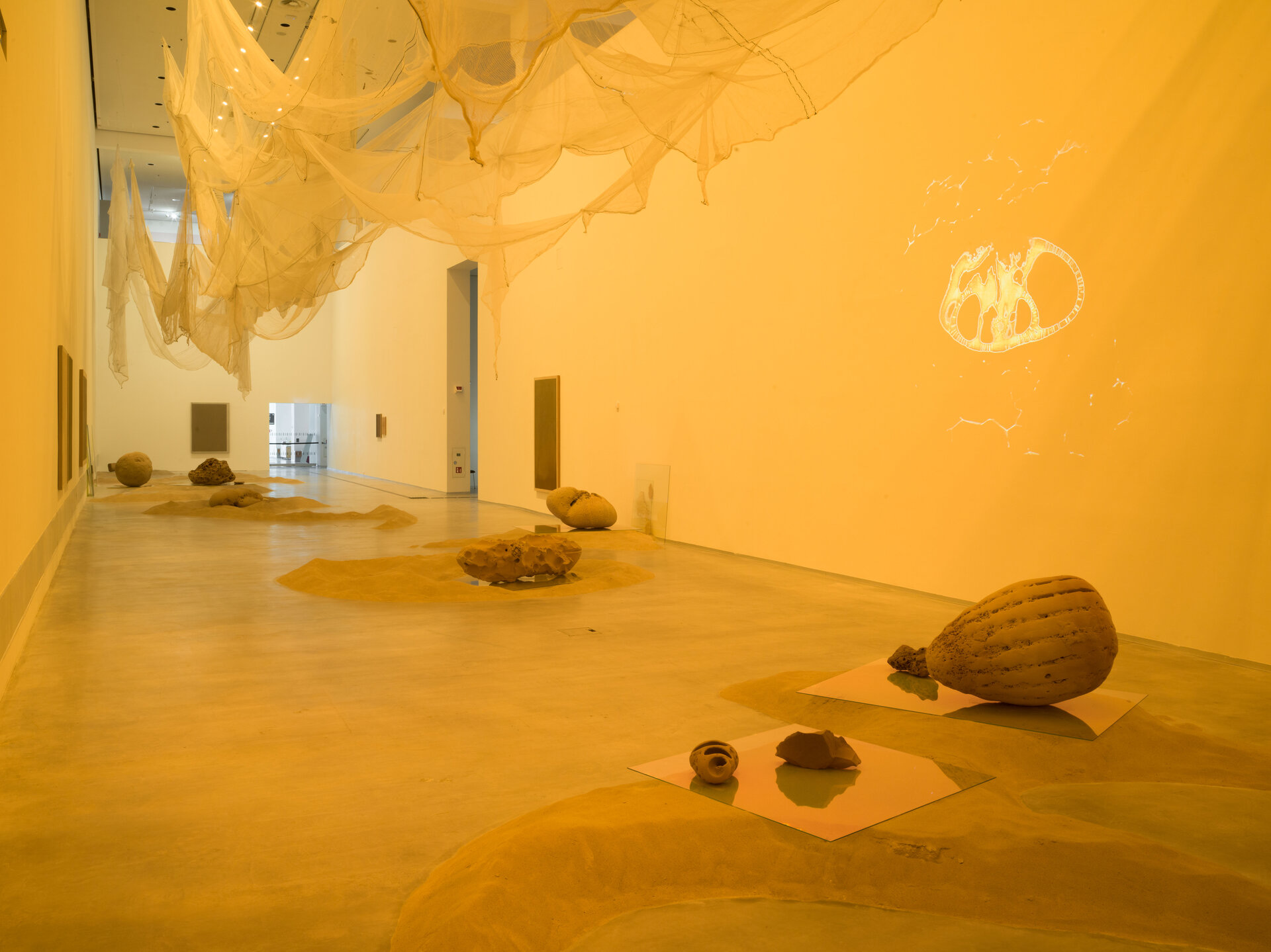 Jeewi Lee. Residual Memories (3)