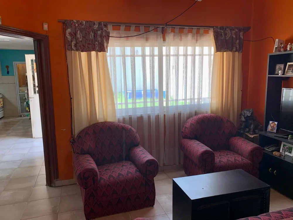 Gral Bustos Popiedad de 3 dormitorios