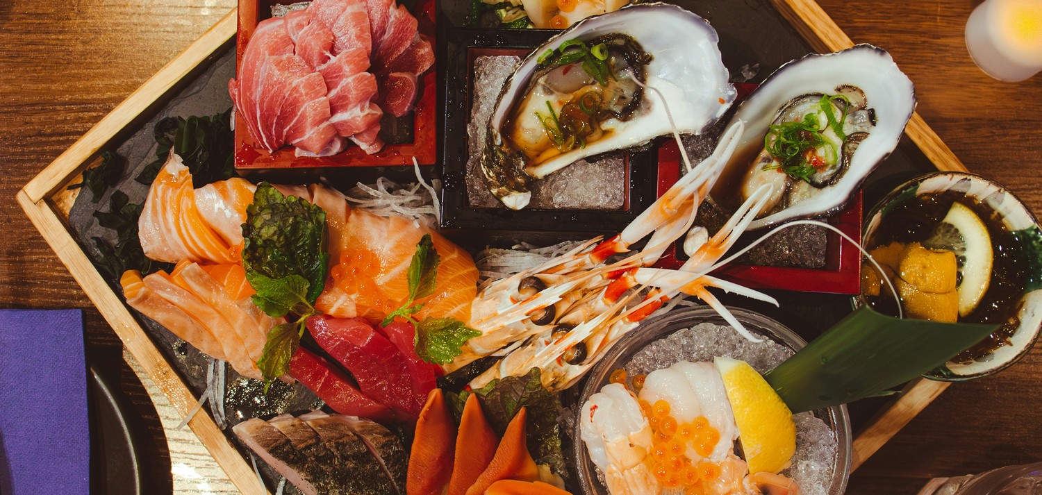 9. Choosing Restaurant in dubai