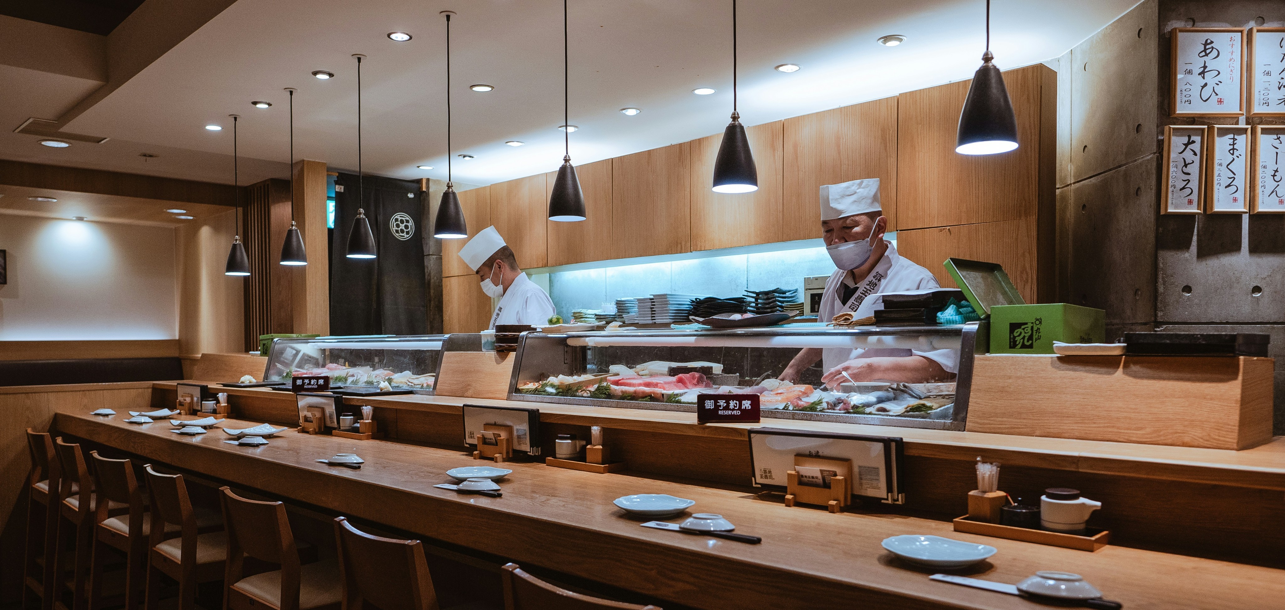 2. Why Japanese Cuisine Thrives in Dubai
