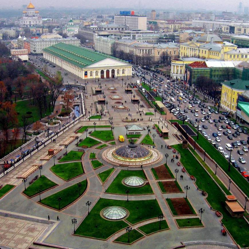 Manezhnaya Square