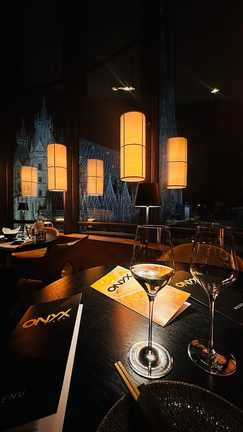 Onyx Bar