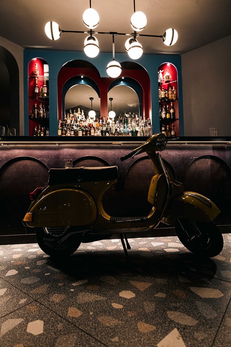 Grand Tour - Cocktail Boutique