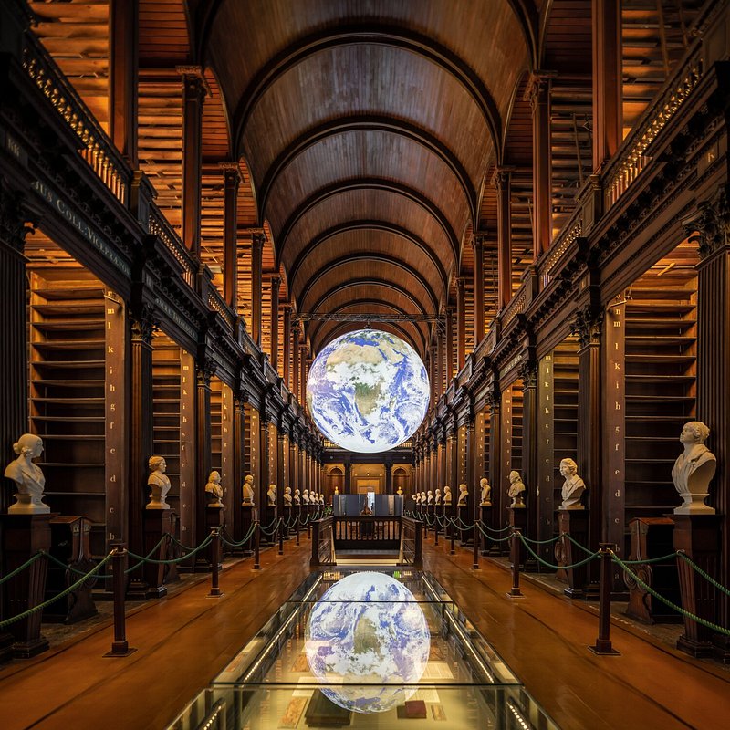  The Book of Kells Experience