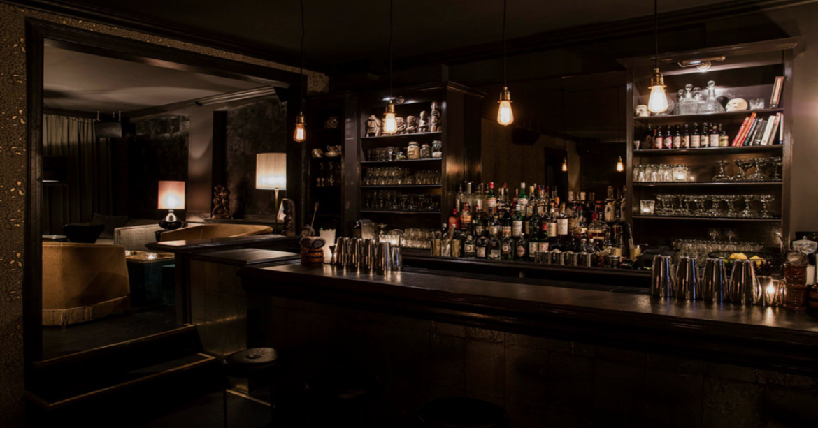 1656 Cocktail Bar