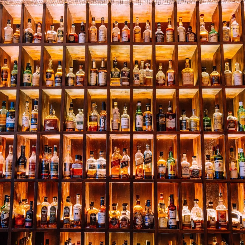 CIU' DIE BAR