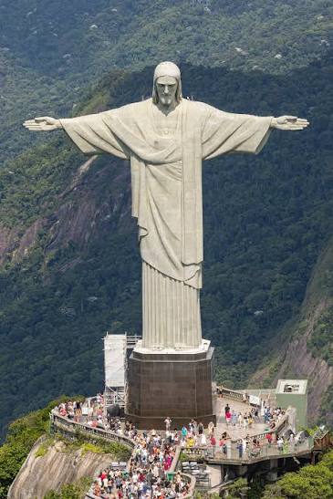 The statue of Christ the Redeemer