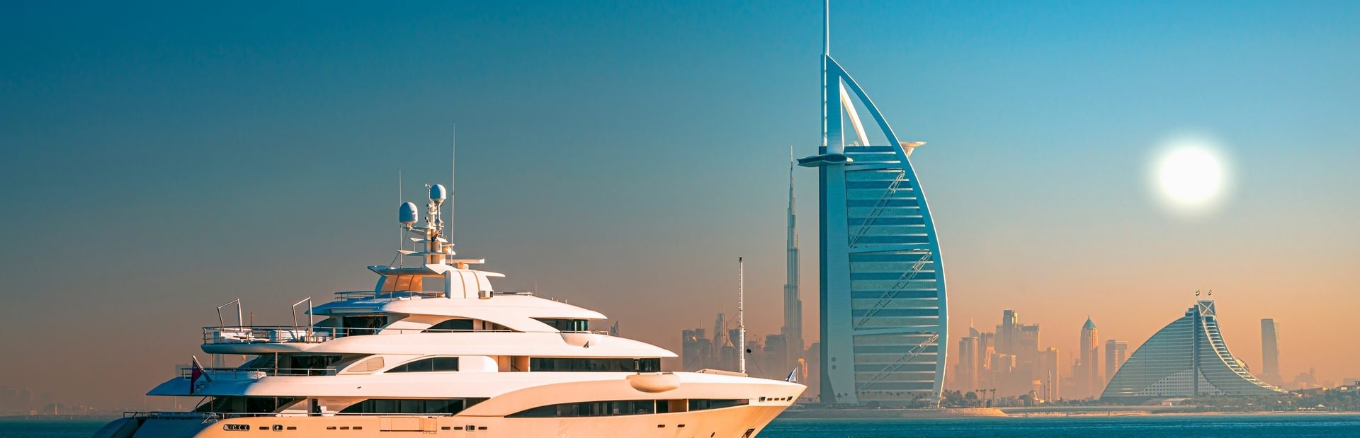Yacht Charter Dubai