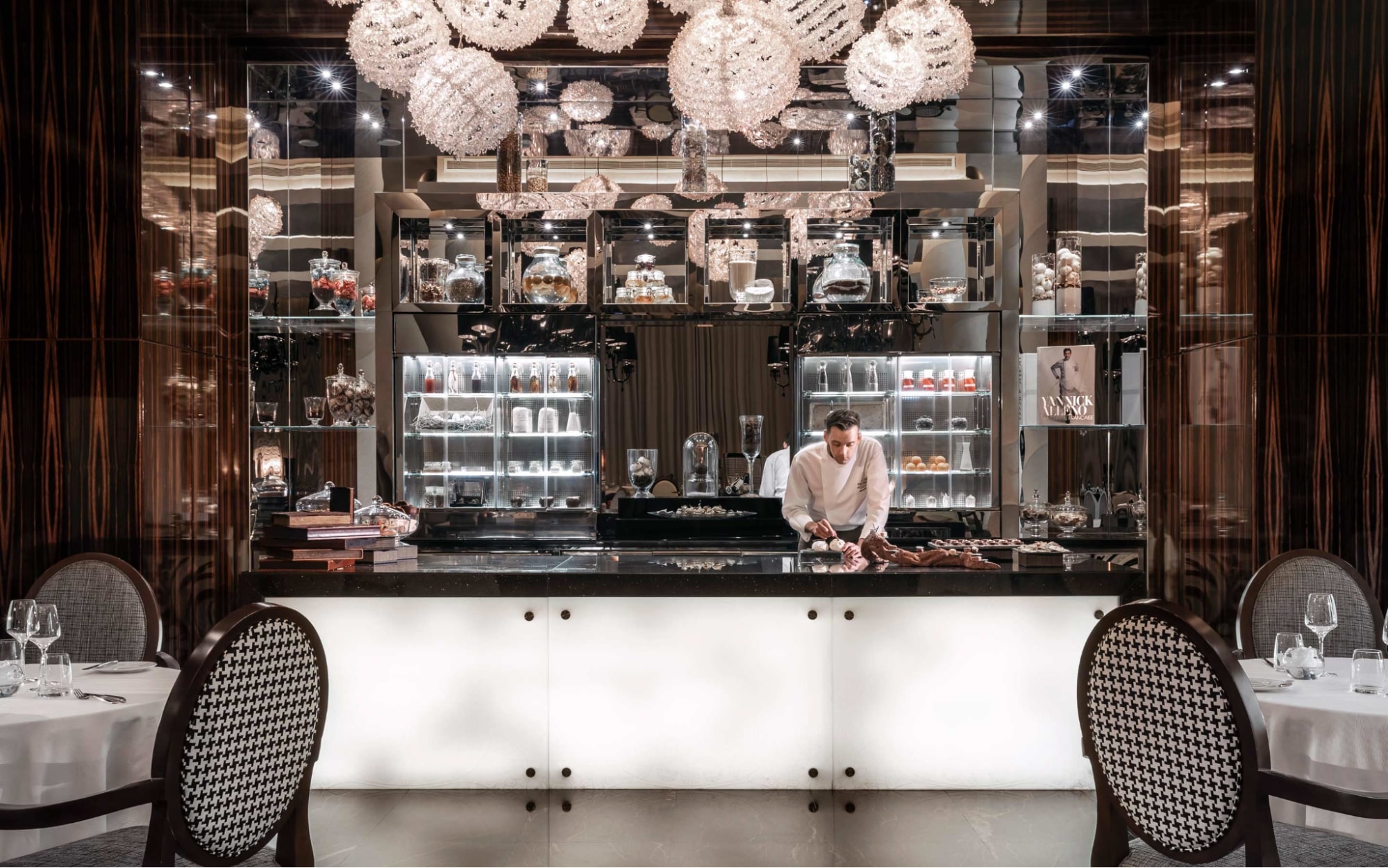 STAY by Yannick Alléno