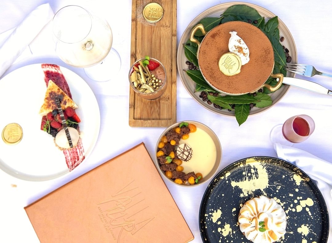 Villa Azur Restaurant & Lounge — Miami