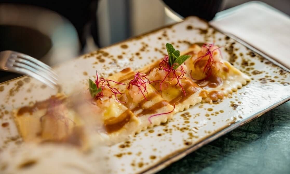 Cantine MILANO — WINE & RESTAURANT