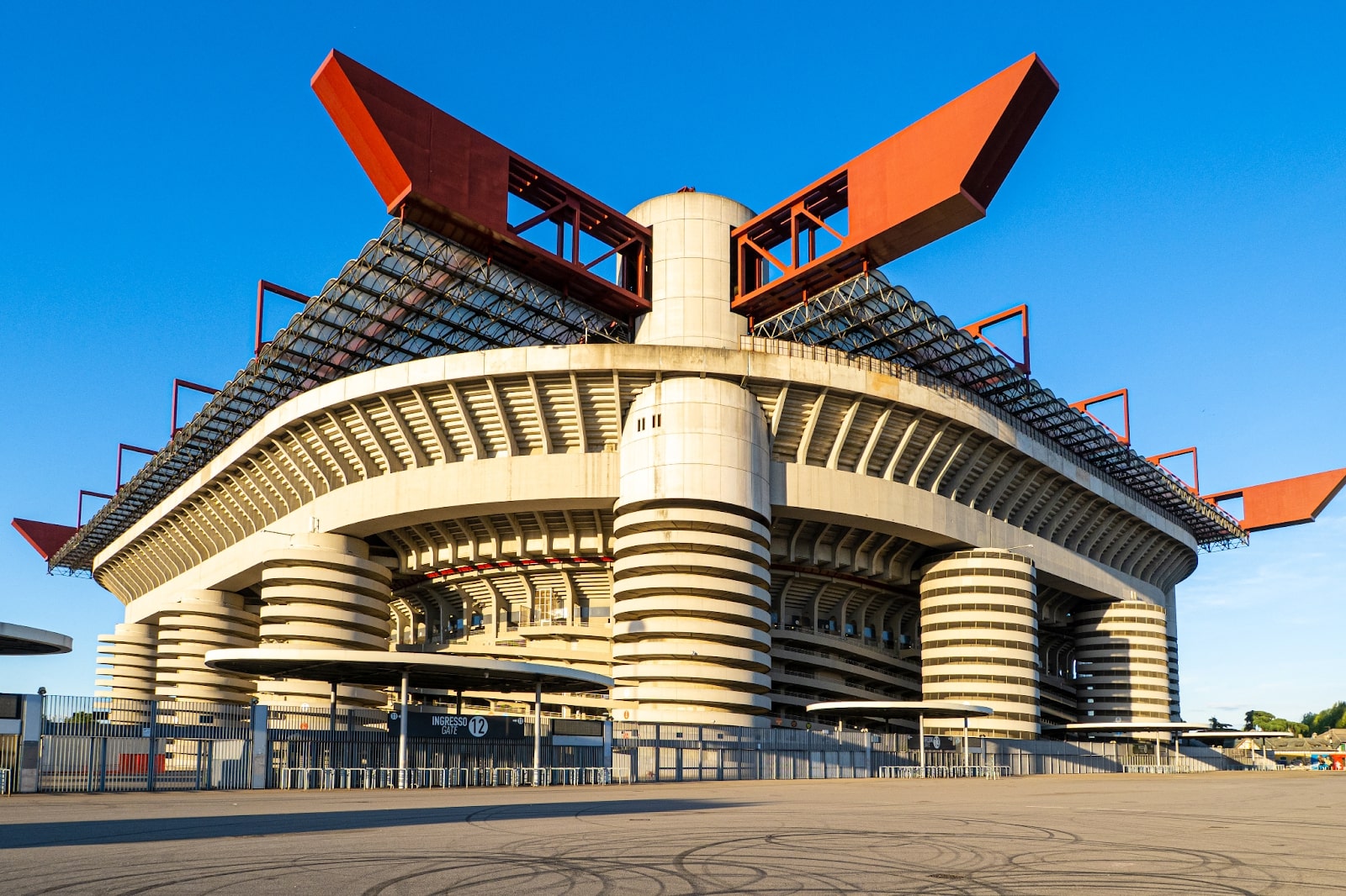 Stadio San Siro (Stadio Giuseppe Meazza)