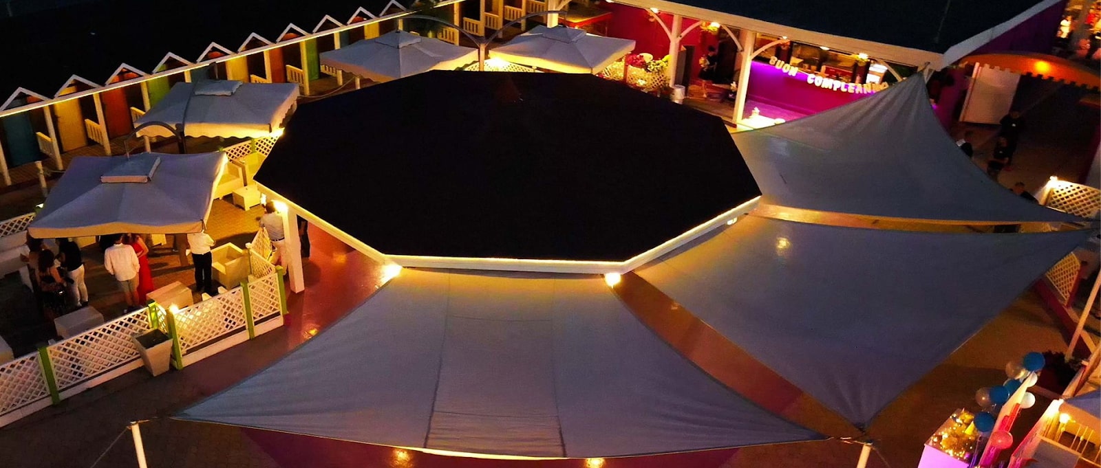 Bungalow Beach Party