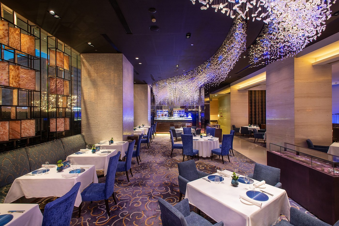 AZUR by Mauro Colagreco