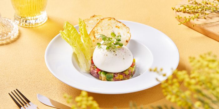 Calypso Restaurant & Lounge