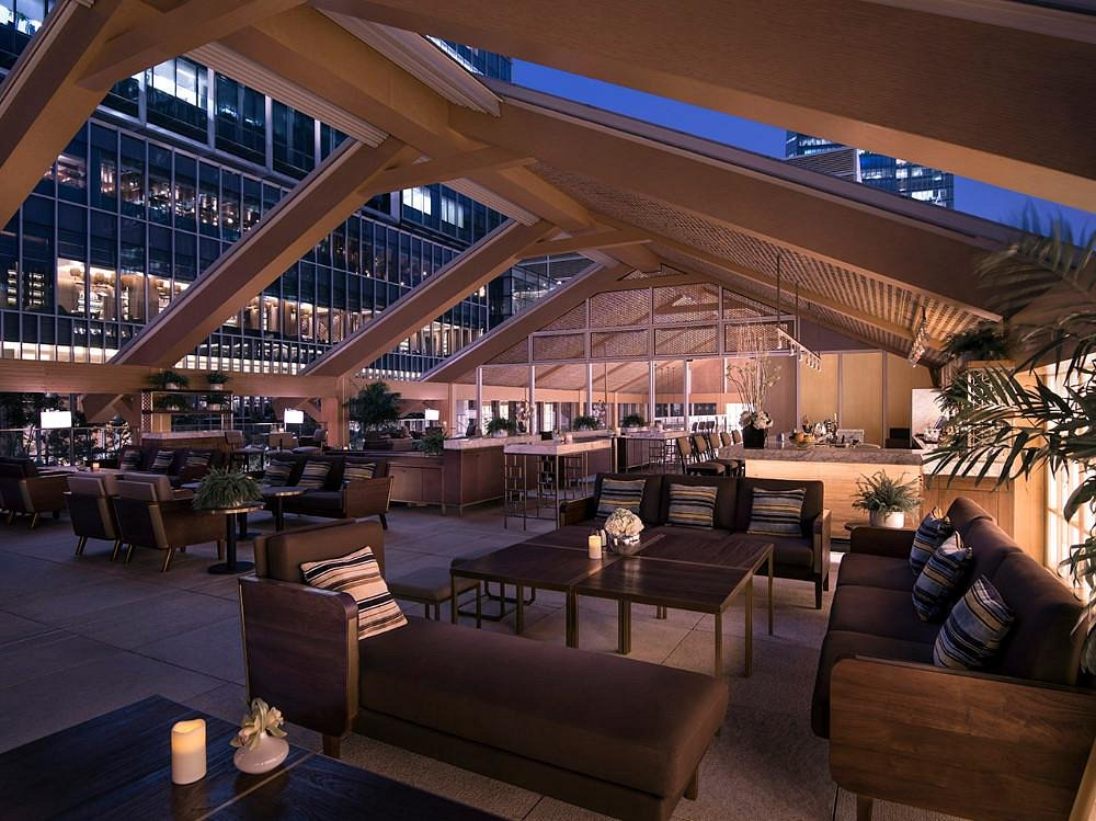 Calypso Restaurant & Lounge