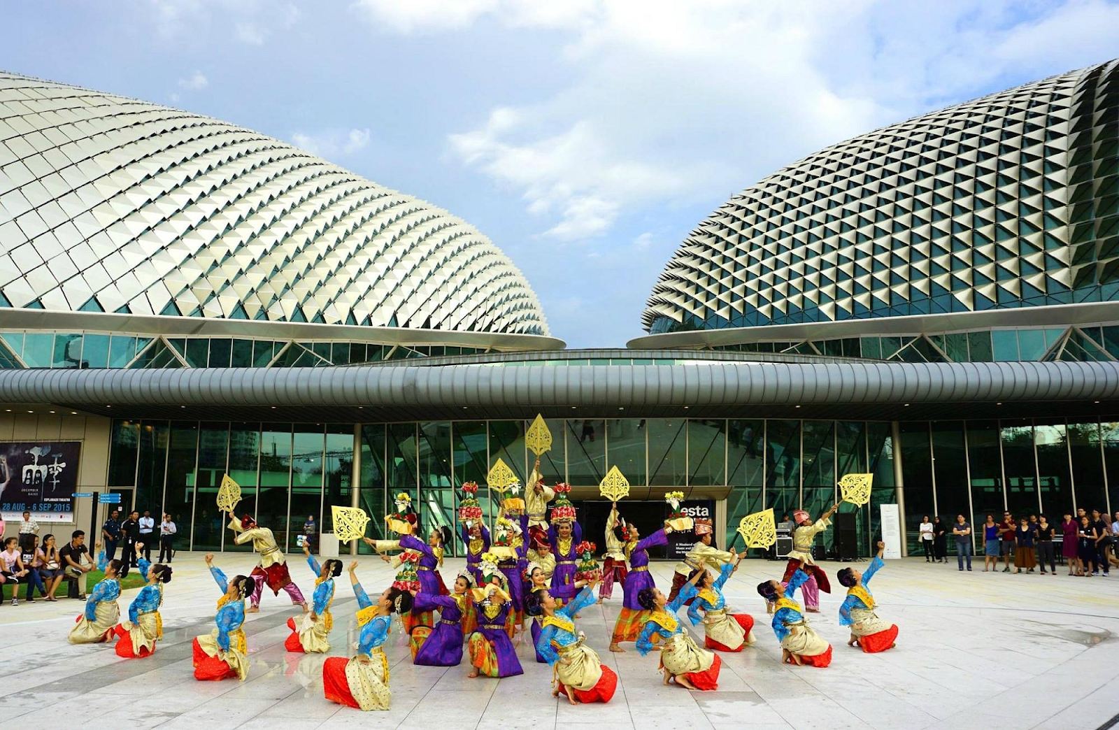Esplanade — Theatres on the Bay