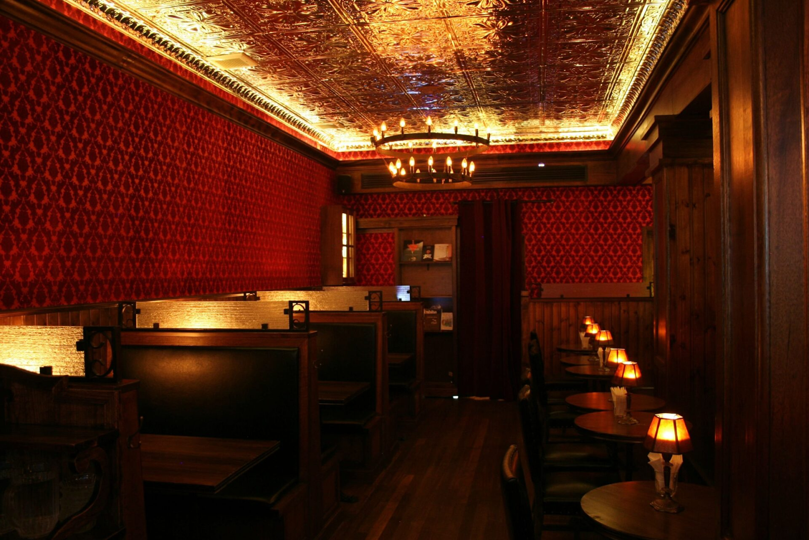 Senator Saloon