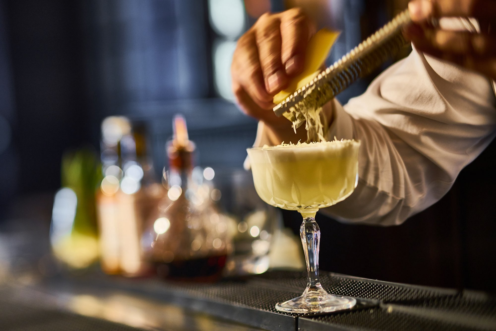 The Long Bar at the Waldorf Astoria