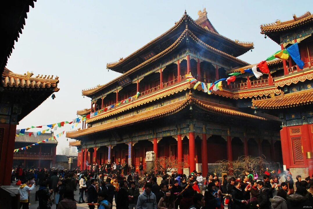 Yonghe Temple (Lama Temple)