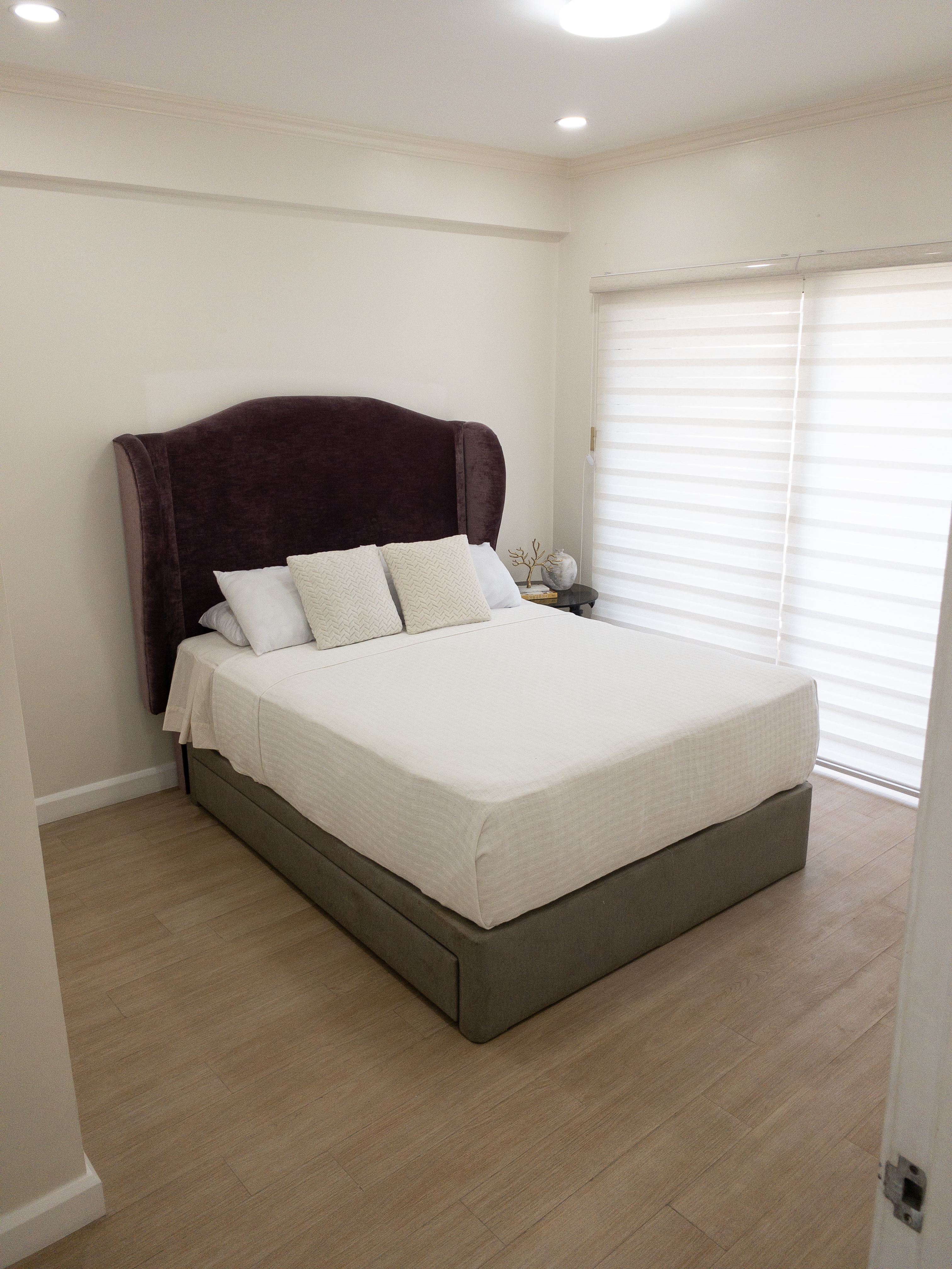 2BR Semi-Furnished Unit at Elizabeth Place 