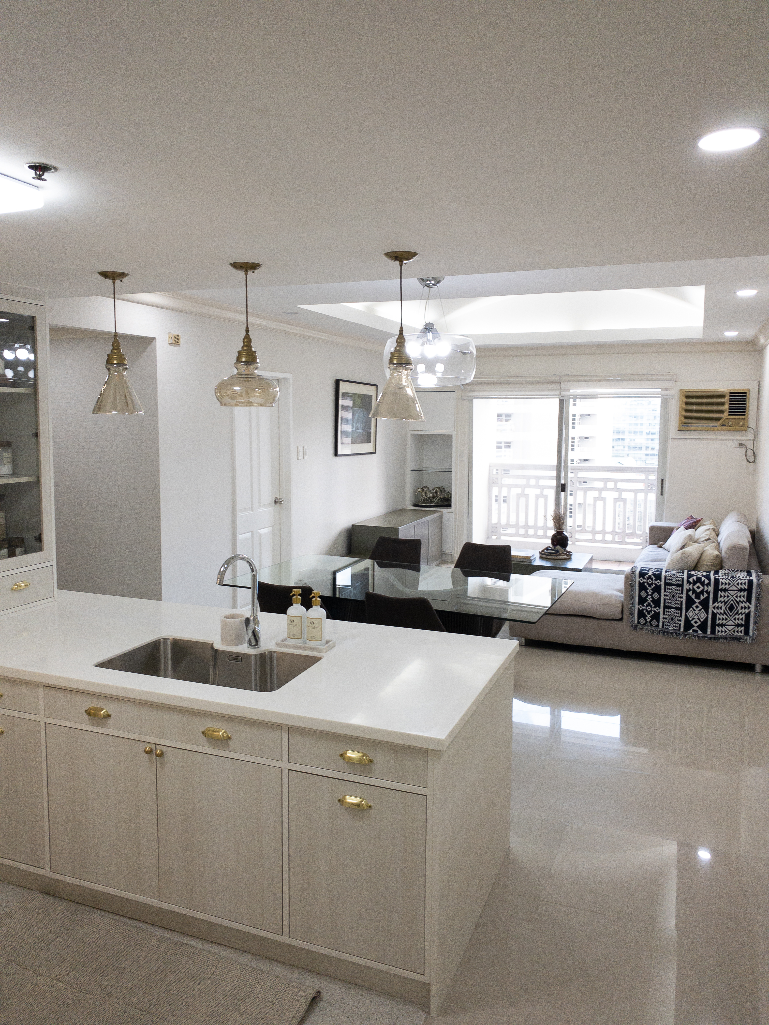 2BR Semi-Furnished Unit at Elizabeth Place  - 3