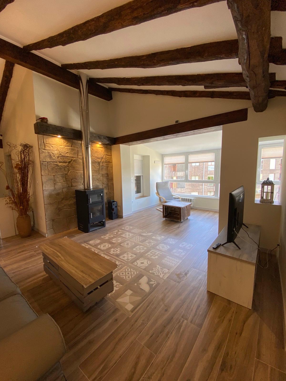 Foto 1 reformas integrales - Casa Jaca - (1).jpg