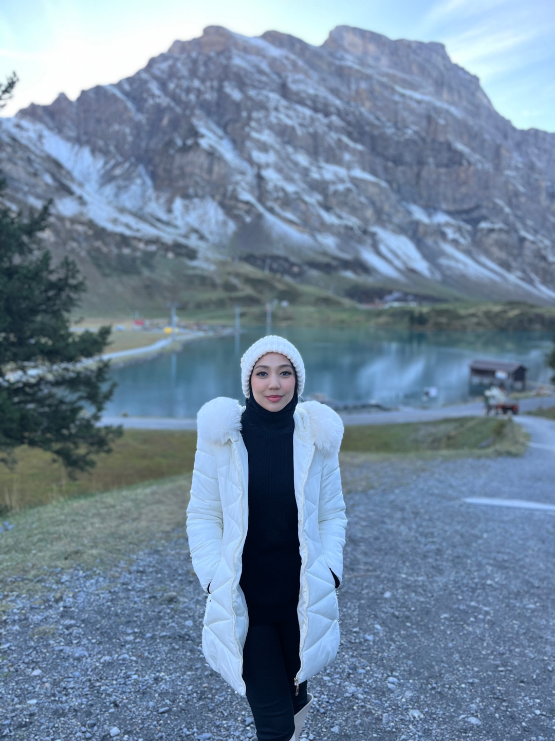 eiasha_aneyza