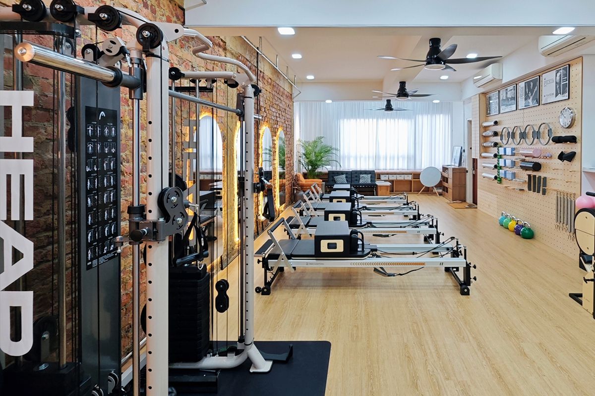 M / PILATES