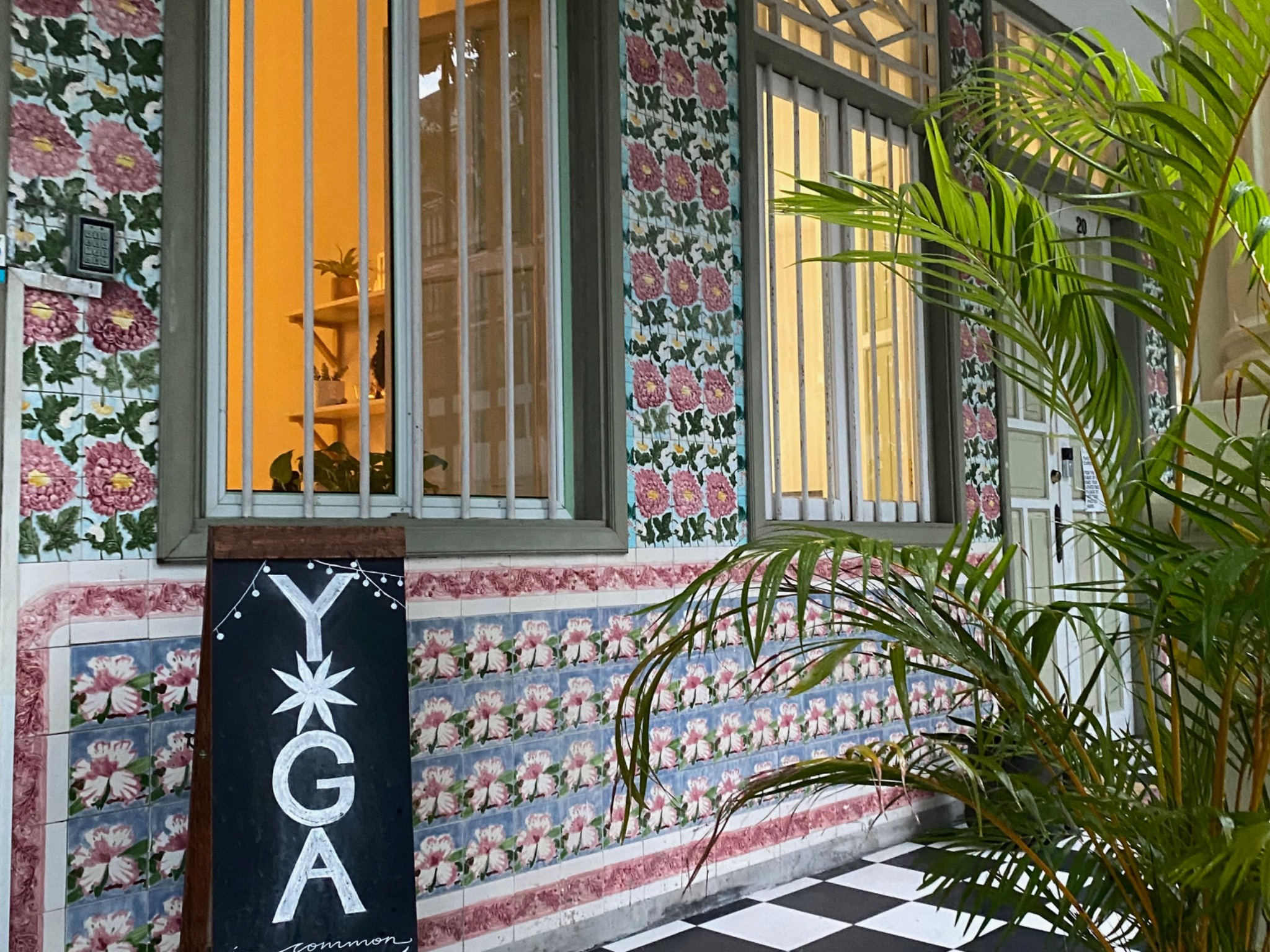 Yoga in Common