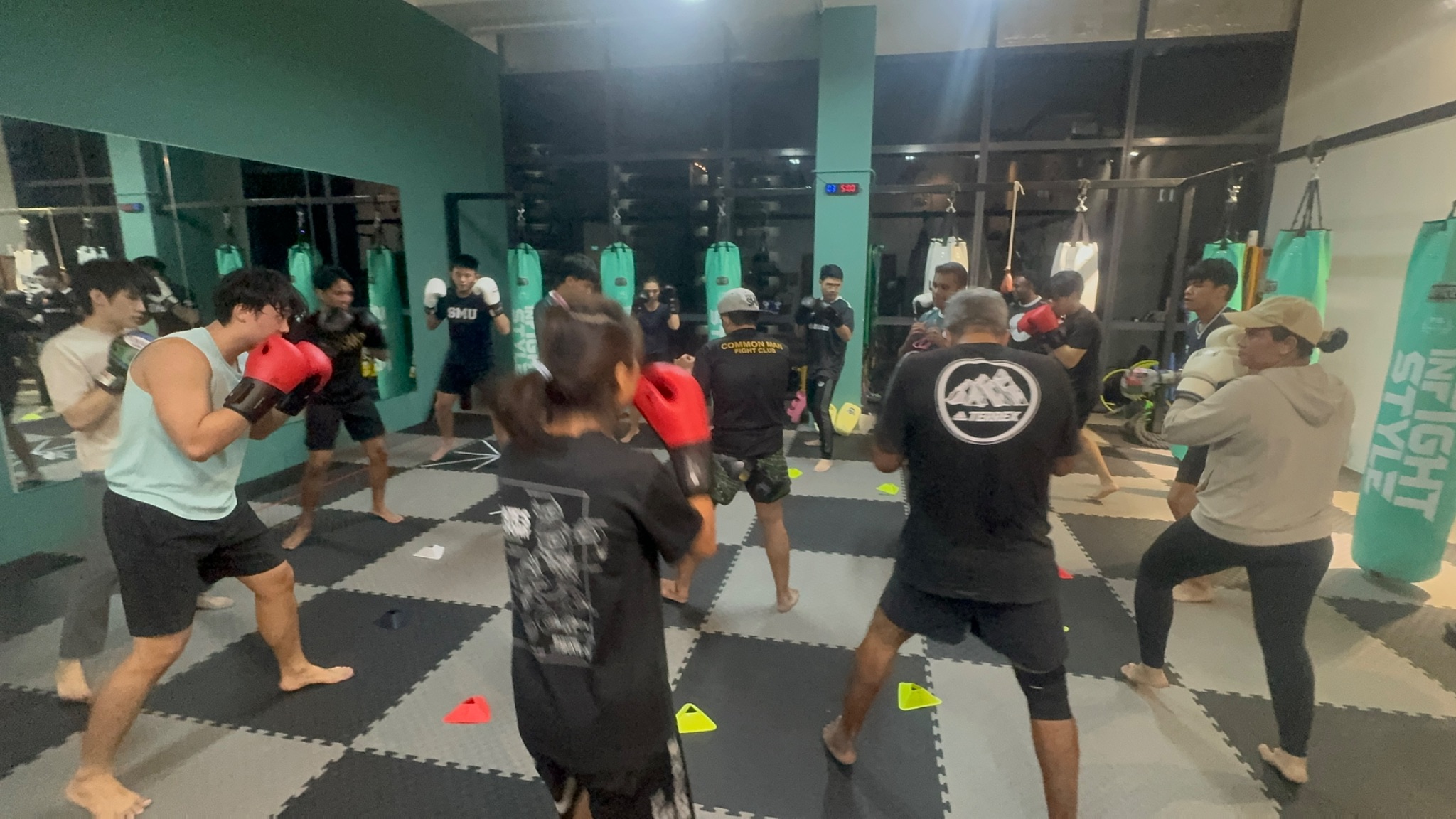 COMMON MAN FIGHT CLUB
