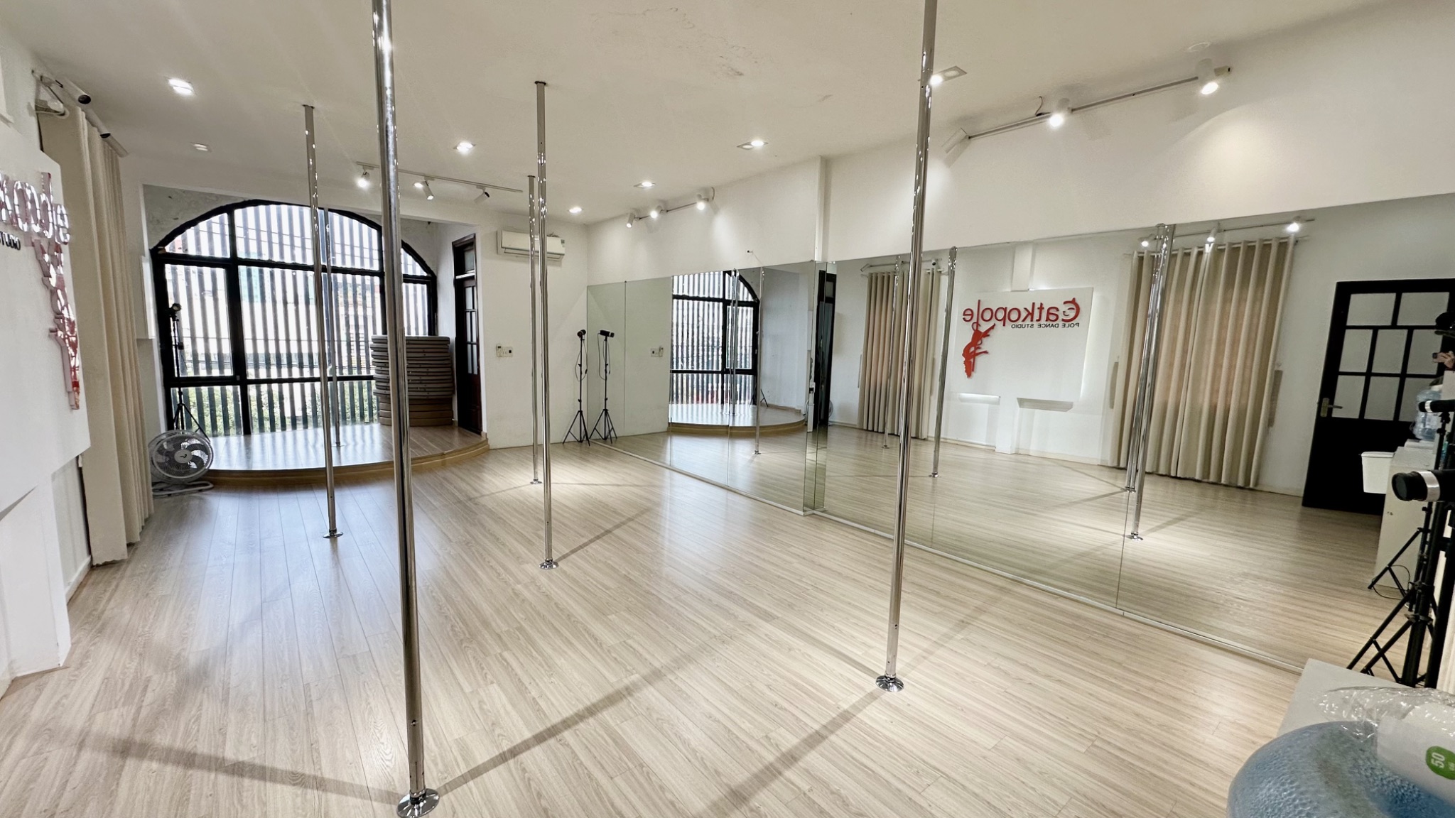 CATKOPOLE STUDIO