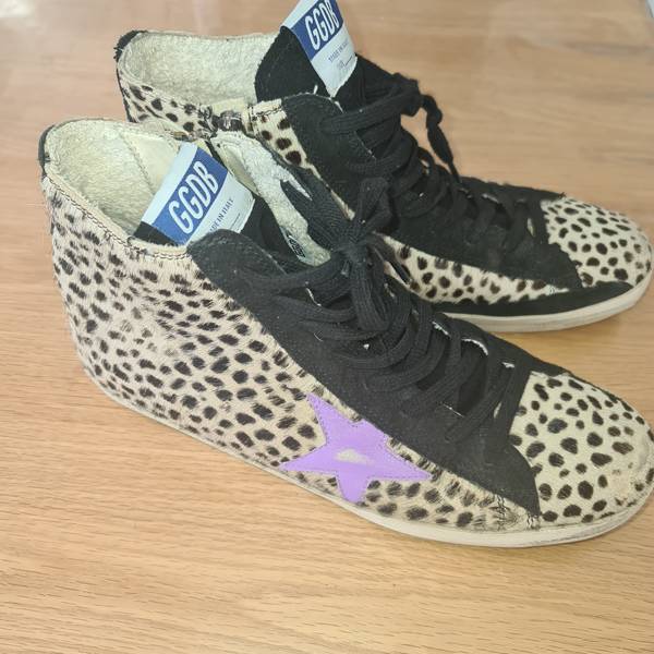 Golden Goose 39 – Quelques bricoles · Ivry-sur-Seine