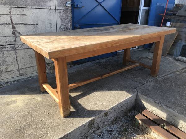 Table en sapin 200 x 87 cm – Meubles tendances · L'Aigle