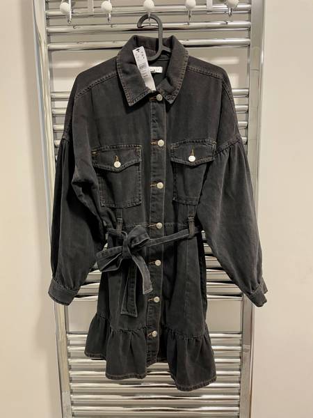 Great bargain! Selling clothes I no longer wear, a few are brand new!  – Car Boot Sale · London