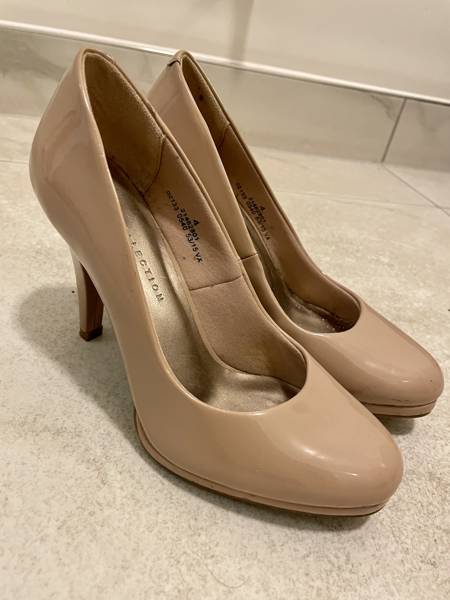 M&S collection Size 4 – Great bargain! Selling clothes I no longer wear, a few are brand new!  · London