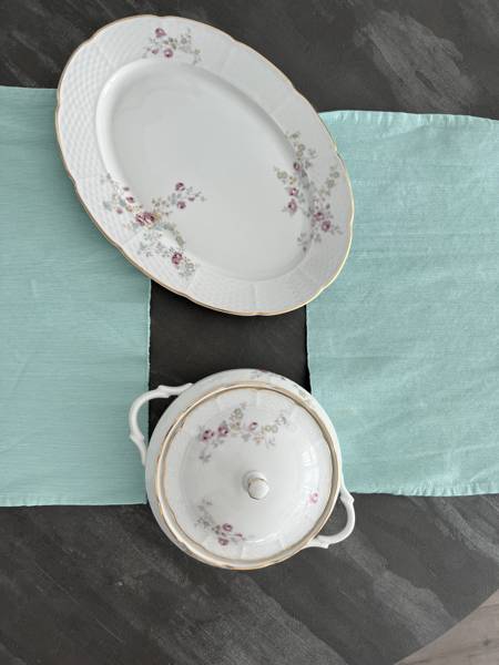 Serving set Czechoslovakia porcelain  – Vintage things for your home  · London