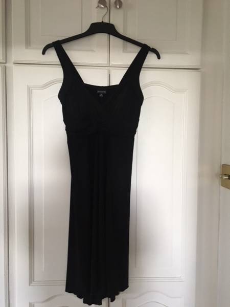 Black evening dress (worn couple of times) – House clearout · London