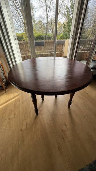 Table ronde extensible bois massif