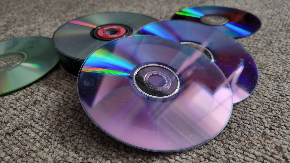 Warner Bros Launches DVD Replacement for Disc Rot