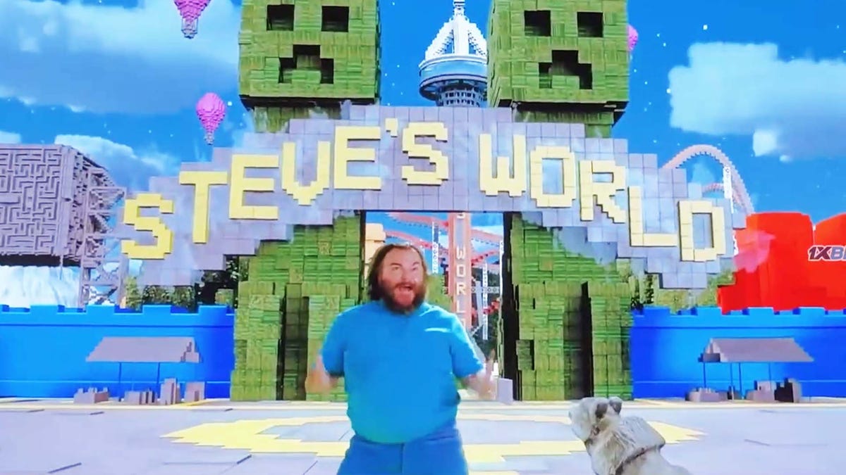 Jack Black's Minecraft Clips Go Viral!