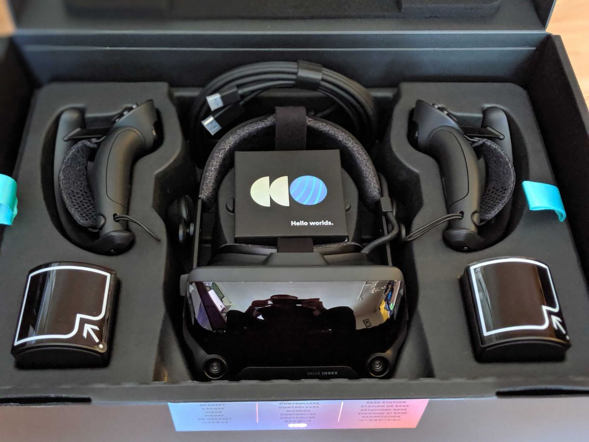 Valve's Deckard VR Headset Buzz Grows Stronger